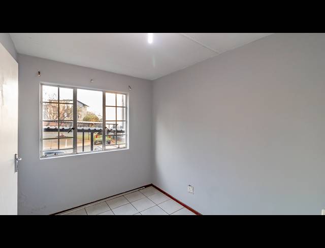 2 BEDROOM APARTMENT FOR SALE IN WELTEVREDEN PARK